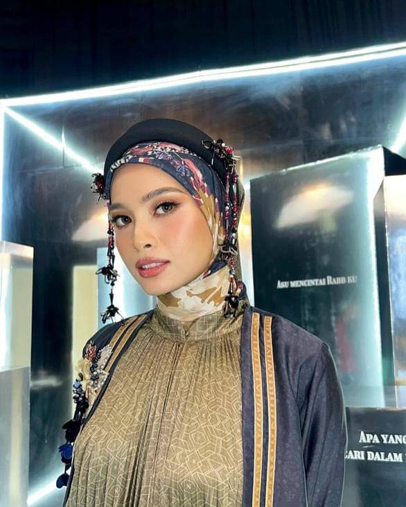 Instagram.com/septriasaacha